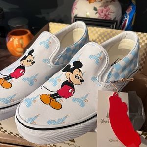 NWT Disney Vans Slip On Sneakers Women Size 9